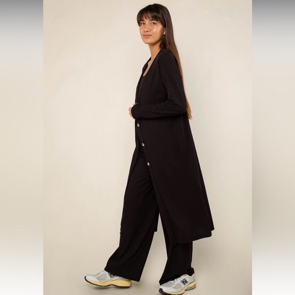 NEW Long Rib Cardigan - Picture 2 of 6